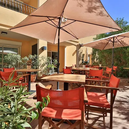 Le Petit Hotell Sainte-Maxime