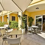 Le Petit Hotel Sainte-Maxime
