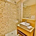 Hotel Le Petit 3*