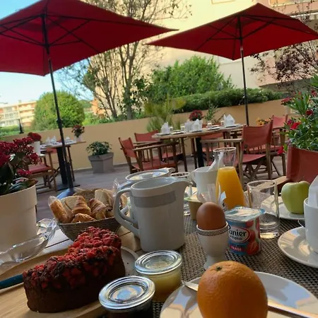 Hotel Le Petit