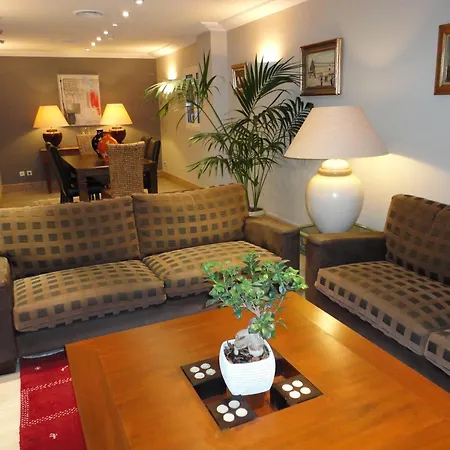 Hotel Le Petit 3*