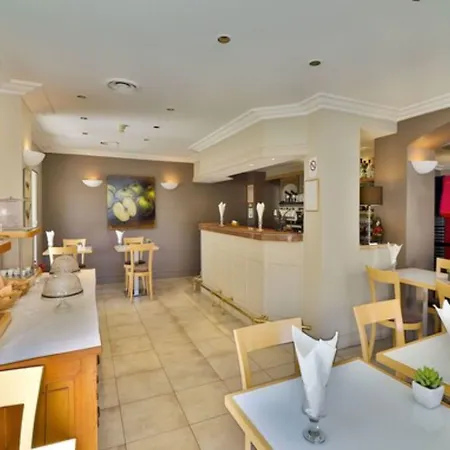 Le Petit Hotel Sainte-Maxime