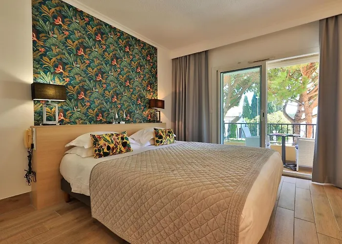 Le Petit 3* Sainte-Maxime